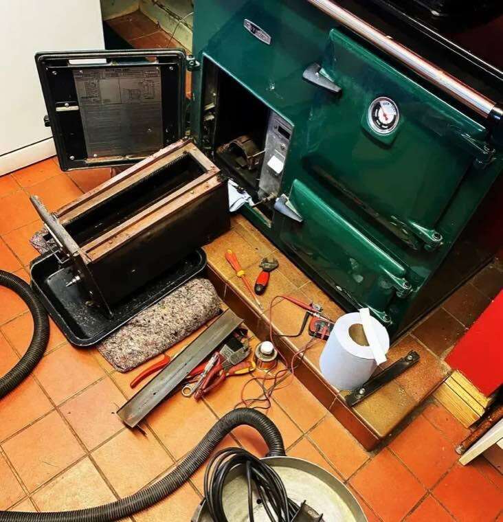 Rayburn cooker service in Cheltenham